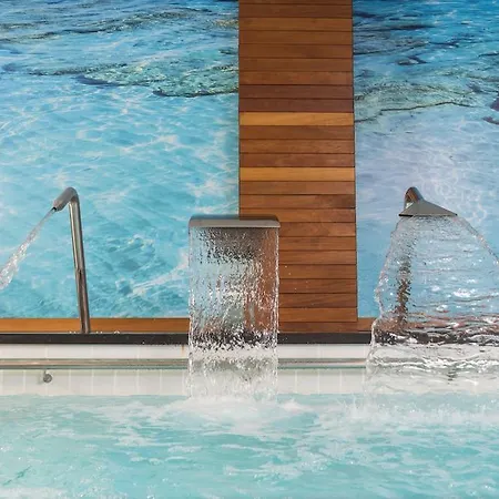 Готель Gem Wellness &