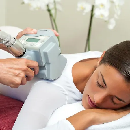 Gem Wellness & Готель 3*