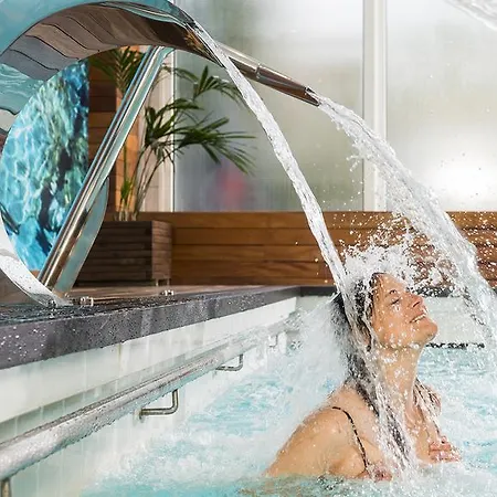 Готель Gem Wellness &